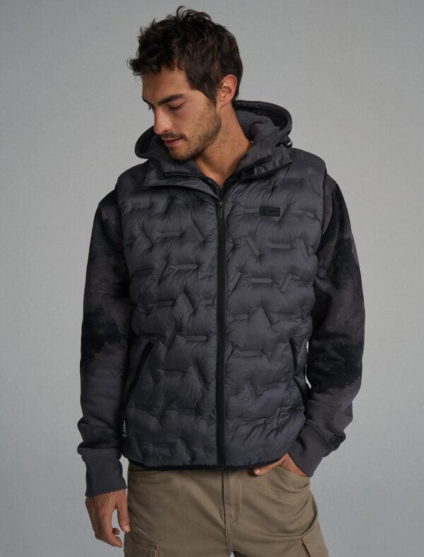 Quilted vest with a stand-up collar from DAKAR line